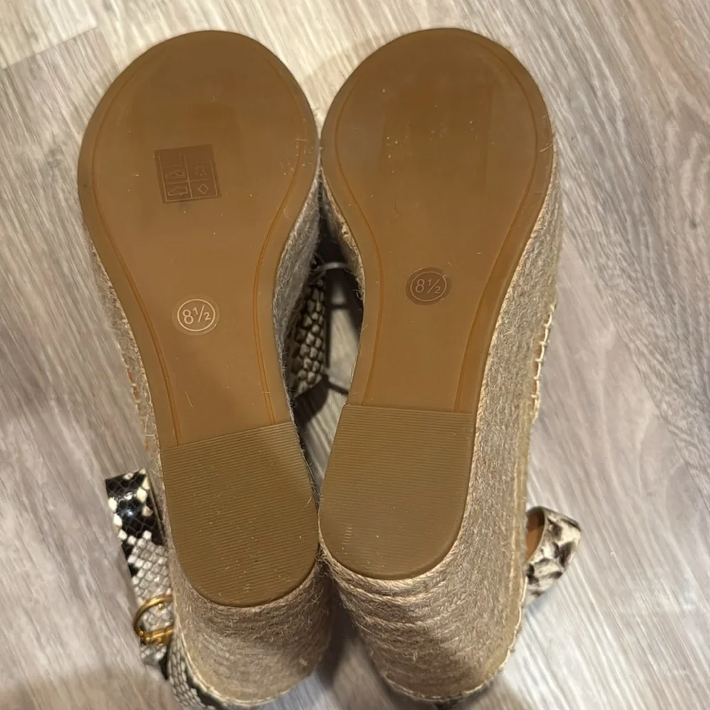 NEW! Tory Burch Warm Roccia Snakeskin Selby Wedge Espadrille Sandals - Size 8.5🚀